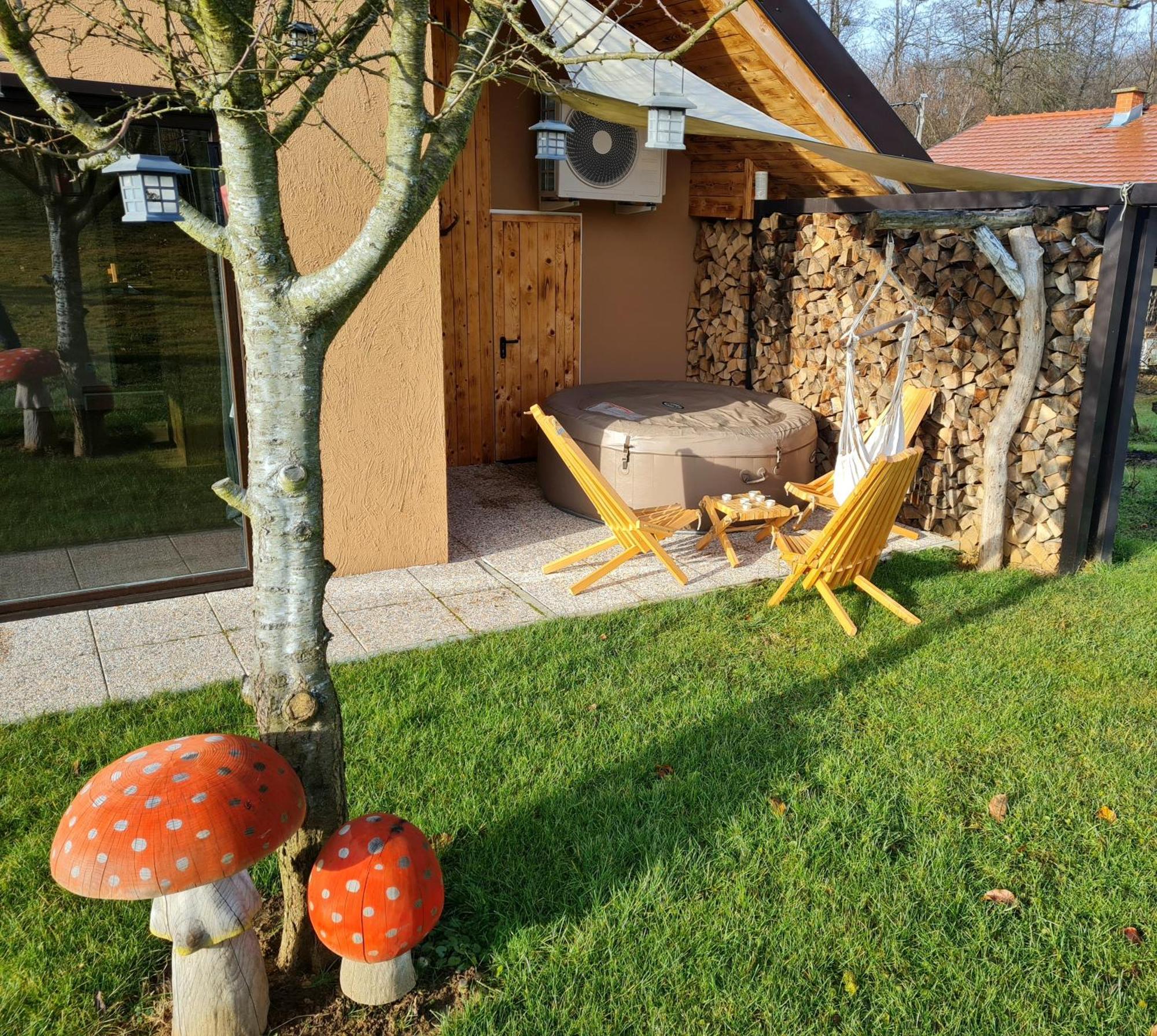 Gozdarjeva Hiska M&K Dobrovnik Exterior foto